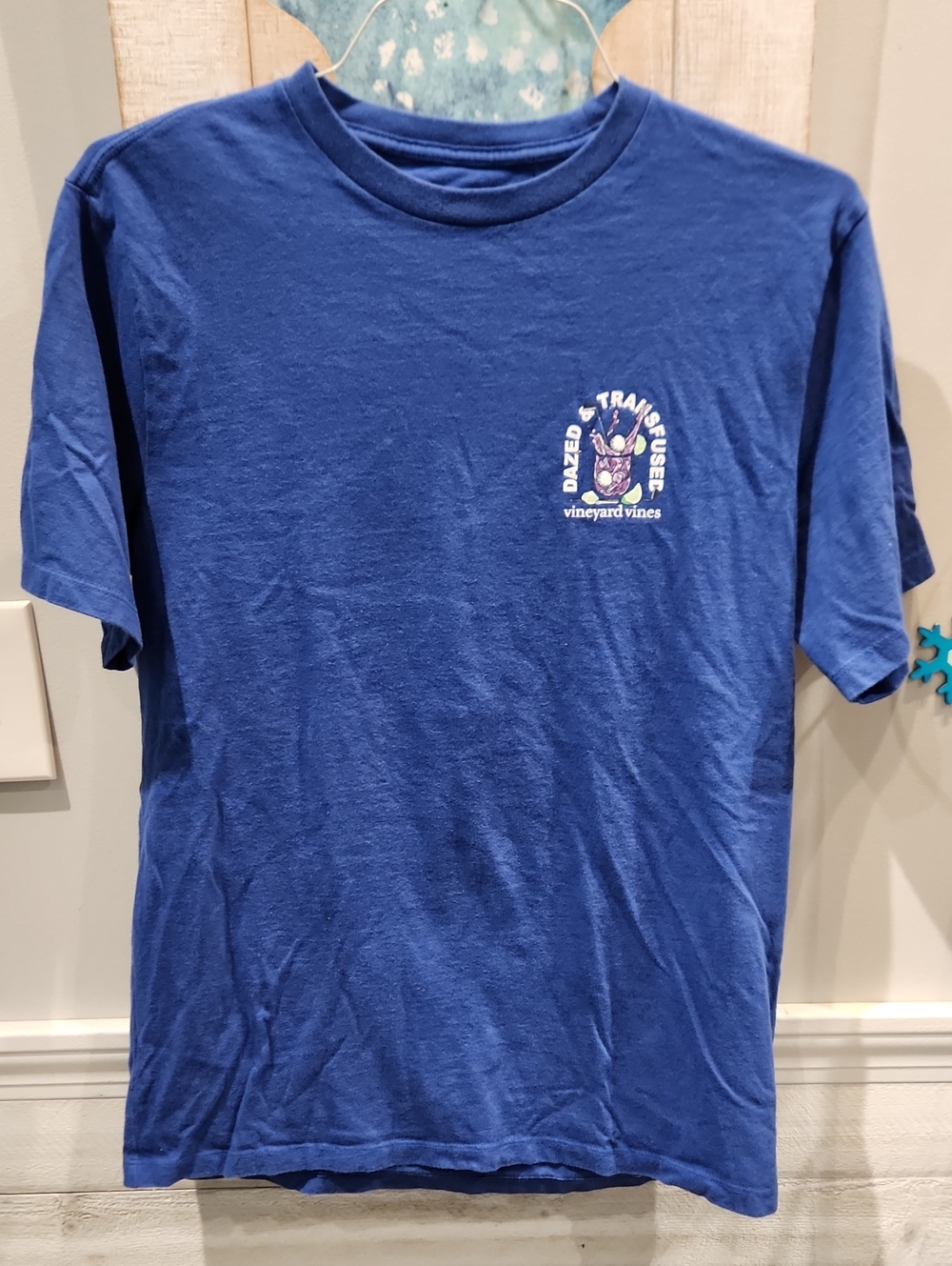 EUC Vineyard Vines Royal Blue Graphic Pocket Tee SZ M